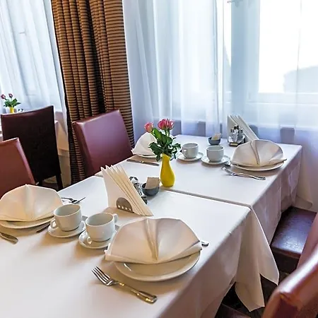 La Bohemia 4*